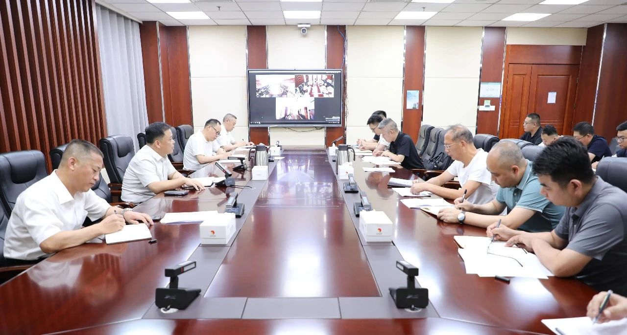 宏河集團(tuán)召開(kāi)月度生產(chǎn)計(jì)劃會(huì)議 科學(xué)謀劃產(chǎn)能布局1